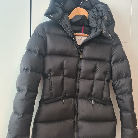Winter jacket - Picture 3 of 5